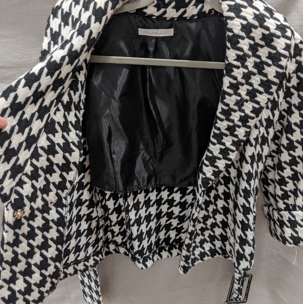 Jacket - Picture 4 of 4